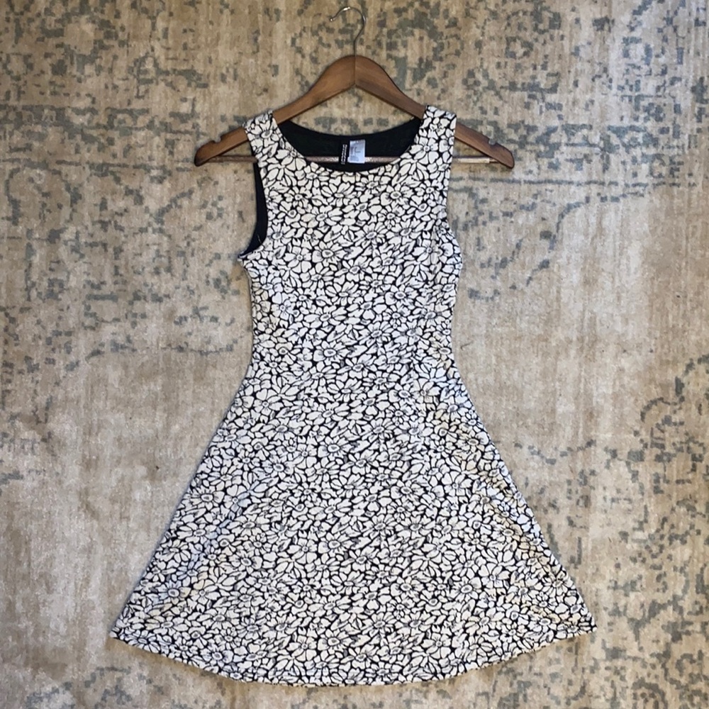 Super cute flower dress
